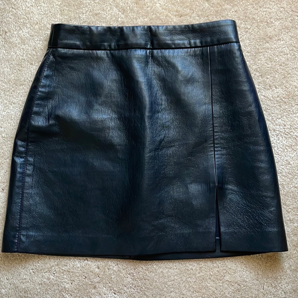 Aritzia Patio Mini Skirt in Black